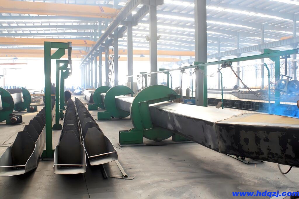 河南鴻升起重機(jī)械有限公司 河南鴻升起重機(jī)械有限公司