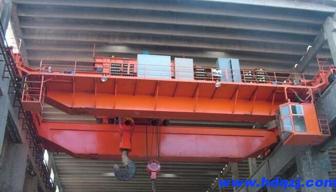 單梁橋式起重機(jī)和雙梁橋式起重機(jī)的差別? 單梁橋式起重機(jī)和雙梁橋式起重機(jī)的差別?