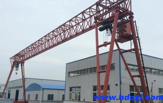 起重機(jī)需要按時(shí)清理嗎？起重機(jī)機(jī)械零件的清理方式